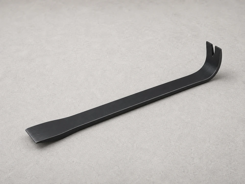 Flat pry bar for loosening siding corner trim without cracking nearby panels