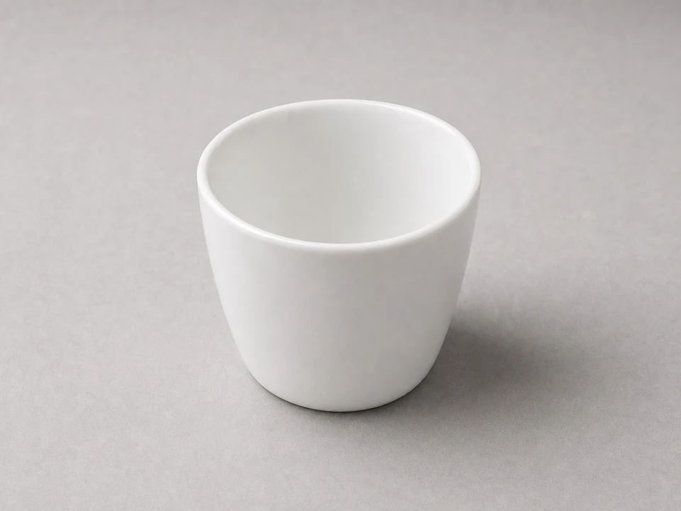 Microwave-safe glass measuring cup used for the water test after cover replacement