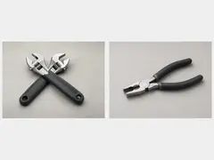 Adjustable wrench or pliers tool