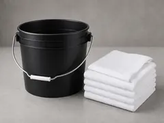 Bucket and rags tool