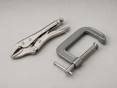 Locking pliers or C-clamp tool