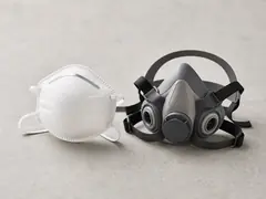 Dust mask or respirator for insulation dust tool