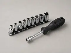 Socket wrench or nut driver tool