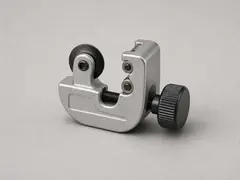 Pipe cutter tool