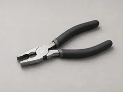 Pliers tool