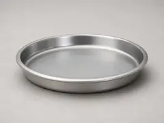 Shallow pan tool