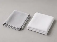 Soft cloths or towels tool